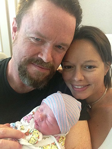 Joel Duncan III born