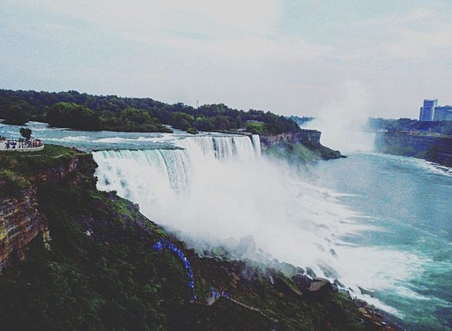 One of the first hydroelectric power plant inaugurated in Niagara Falls