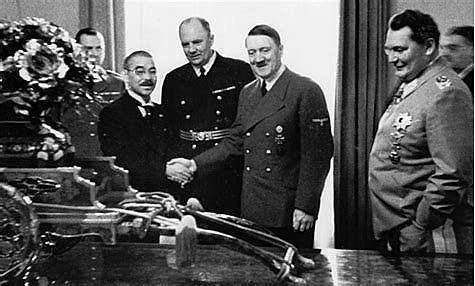 Germany and japan sign the Anti-Comintern Pact.