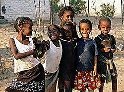 CREACIÓN DE BANTUSTANES.