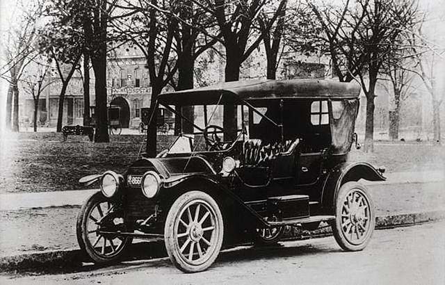 Cadillac Touring Edition