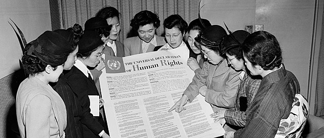 Nueva  York EEUU: Declaración universal de los derechos humanos.