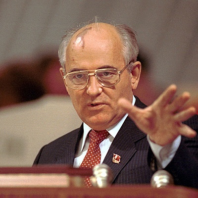 Timeline: Новое политическое мышление и международные отношения Советского Союза