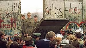 Berlingo Harresiaren Erorketa