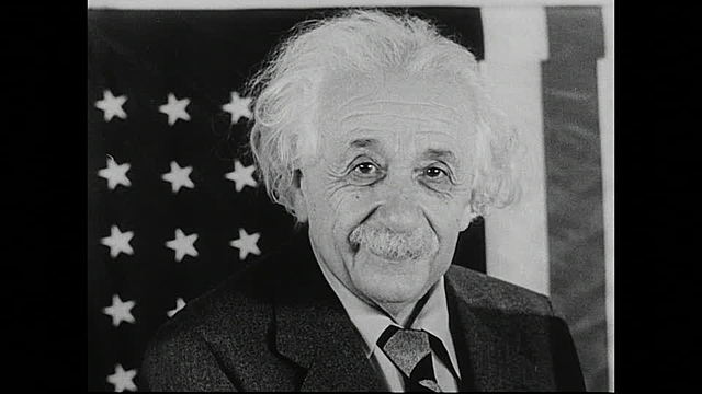 Einstein moving