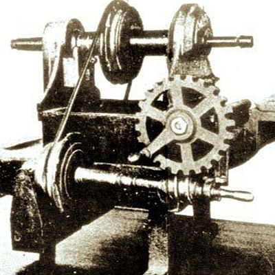 Timeline: HISTORIA DE LAS MAQUINA Y HERRAMIENTAS