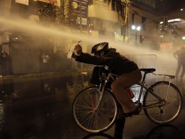 Segunda manifestación contra Hidroaysén