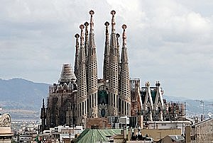 Es comença a construir la Sagrada Família d’Antoni Gaudí