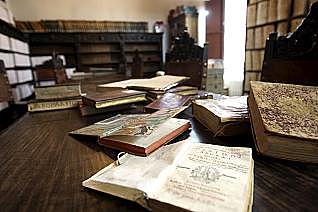 Cierre de las Universidades por Fernando VII