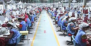 Se retoman concepciones epistemológicas y metodológicas de Marx Weber y Carlos Marx.