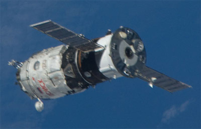 Pirs launched to space station