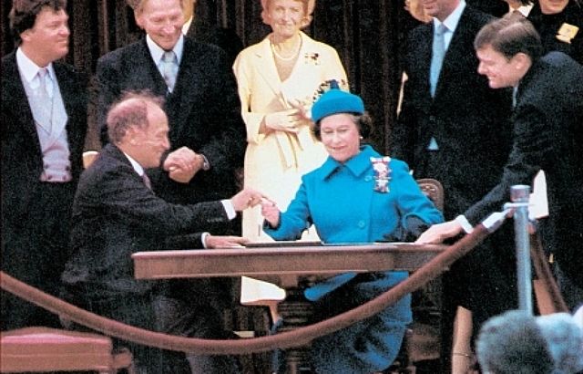 Le rapatriement de la Constitution