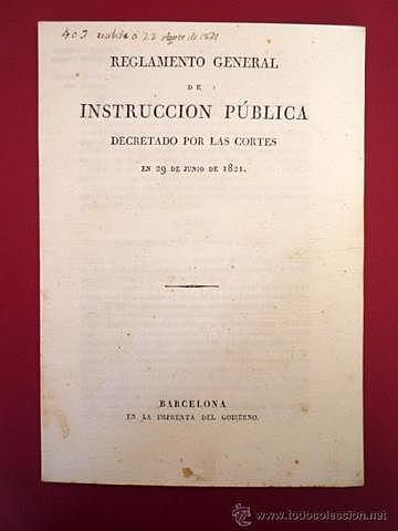 Promulgación del Reglamento General de Institución Pública.