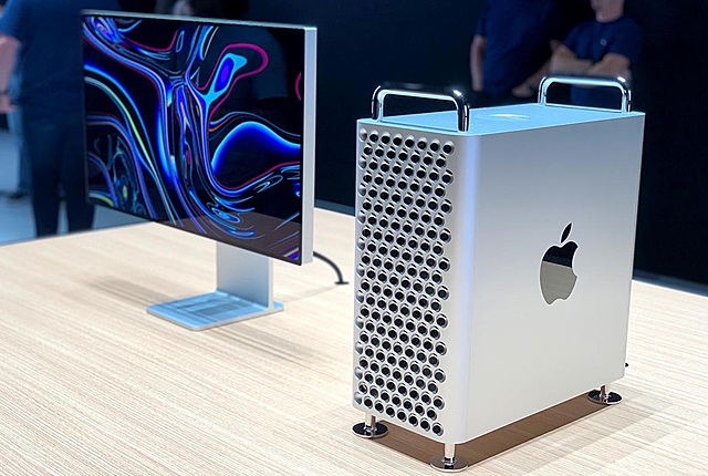 MAC PRO