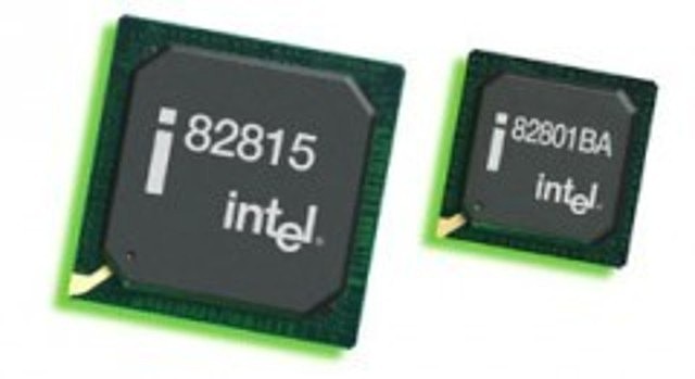 CHIPSET 815E