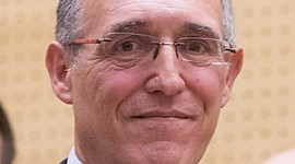 Timeline: CHANGES IN SOCIETY AND LIFESTYLE IN SPAIN 1978-2000. MY FATHER'S POINT OF VIEW