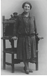 Nace Fulgencia García Miñano (t.c)