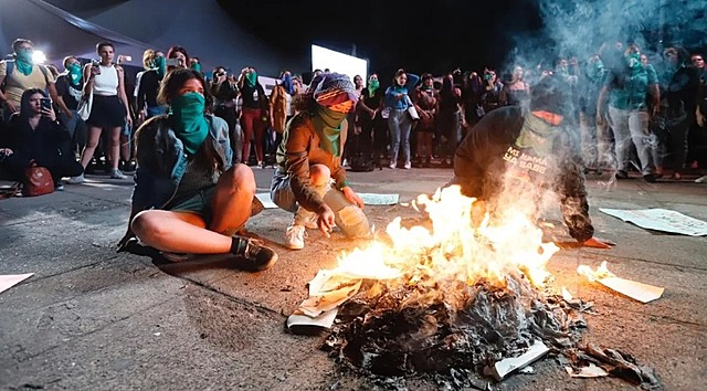 Propagación exponencial del virus