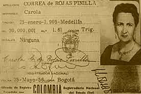 Primera Mujer en recibir cedula de ciudadanía