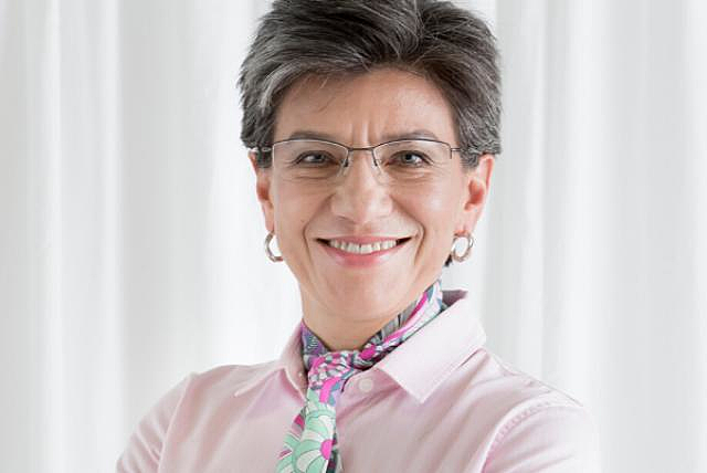 Electa Primera Mujer Alcaldesa de Bogotá