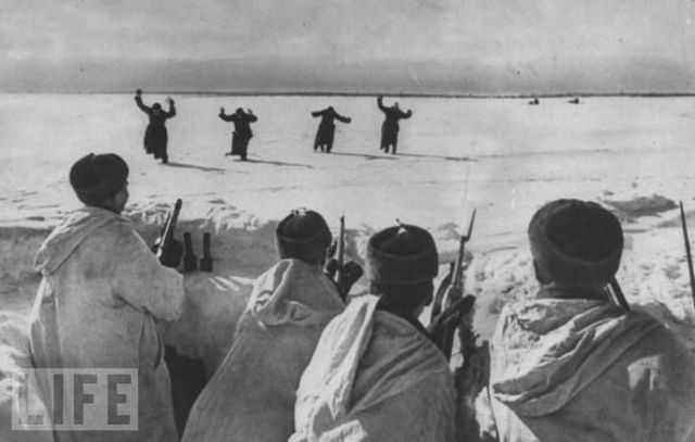 Germans At Stalingrad Surrender