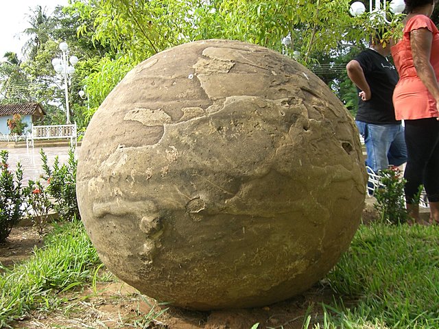Venezuela, embalse sobre el Río Unare.