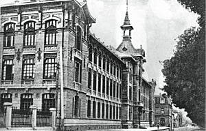 Se cerró definitivamente la Universidad.