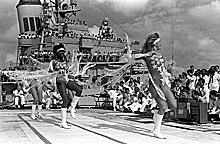 Professional cheerleading