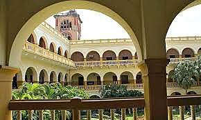 AÑO EN QUE ABRIO SUS PUERTAS