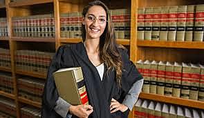 Termino la carrera de Derecho