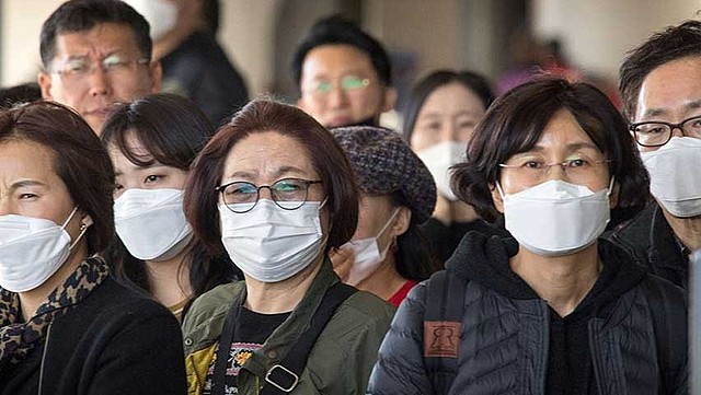 Más de 100 casos de COVID-19