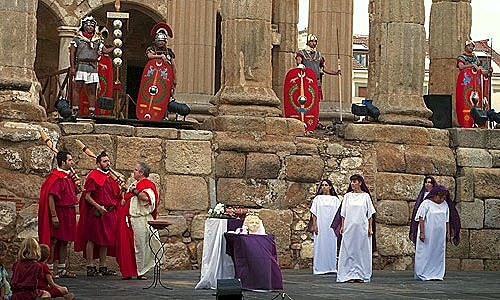 Surgimiento del Teatro Romano