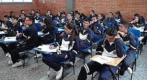 Educación comercial