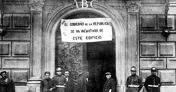 Ley de Defensa de la República.