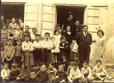 Formación del maestros y construcción de planta física para el desarrollo pedagógico