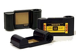 Obtiene otro éxito comercial con la Kodak Pocket instamatic