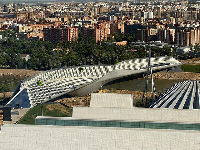 PABELLÓN PUENTE DE LA EXPOSICIÓN INTERNACIONAL ZARAGOZA