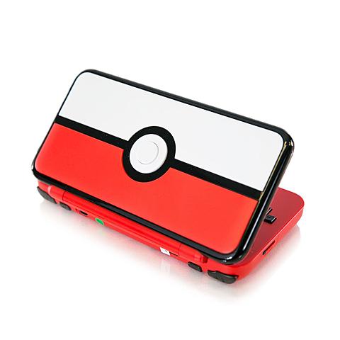 ρ New Nintendo 2DS XL Pokéball