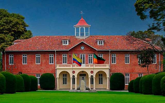 Creación del Gimnasio Moderno