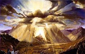 Pentecostés- Se manifiesta en Sinaí