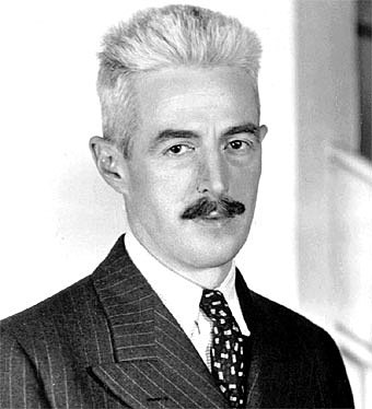 "El halcón maltés": Dashiell Hammett