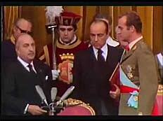 Franco muere. Juan Carlos I es coronado rey de España