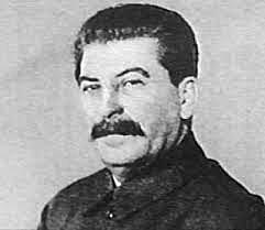 Stalin es converteix en el dirigent principal del PCUS
