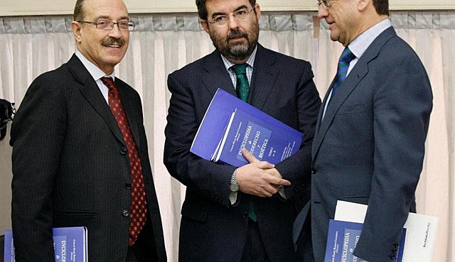 André Hellers publica la enciclopedia de bioética