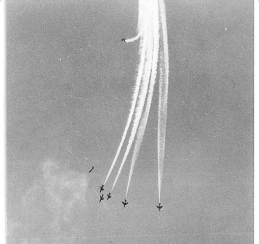111 Sqn " Black Arrows" Display Team arrive at Wattisham