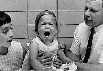 Vacuna triple vírica