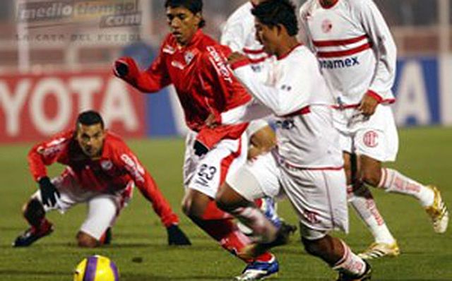 Debuta en la copa Libertadores con el Toluca.