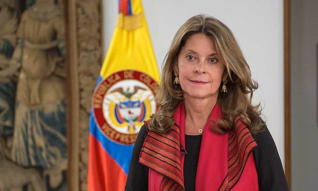 Primera mujer vicepresidente
