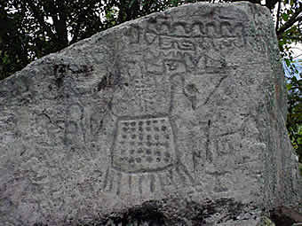 Grabado en roca Zenues