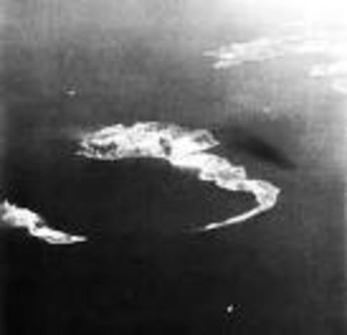 Bataan Peninsula surrenders.